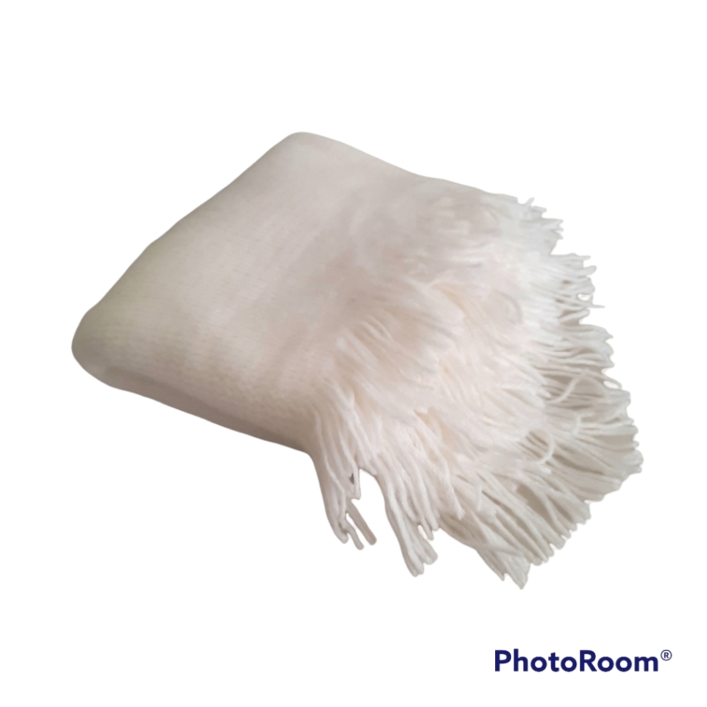 INC International Concepts White Knit Winter Infinity Scarf with Fringes Cozy